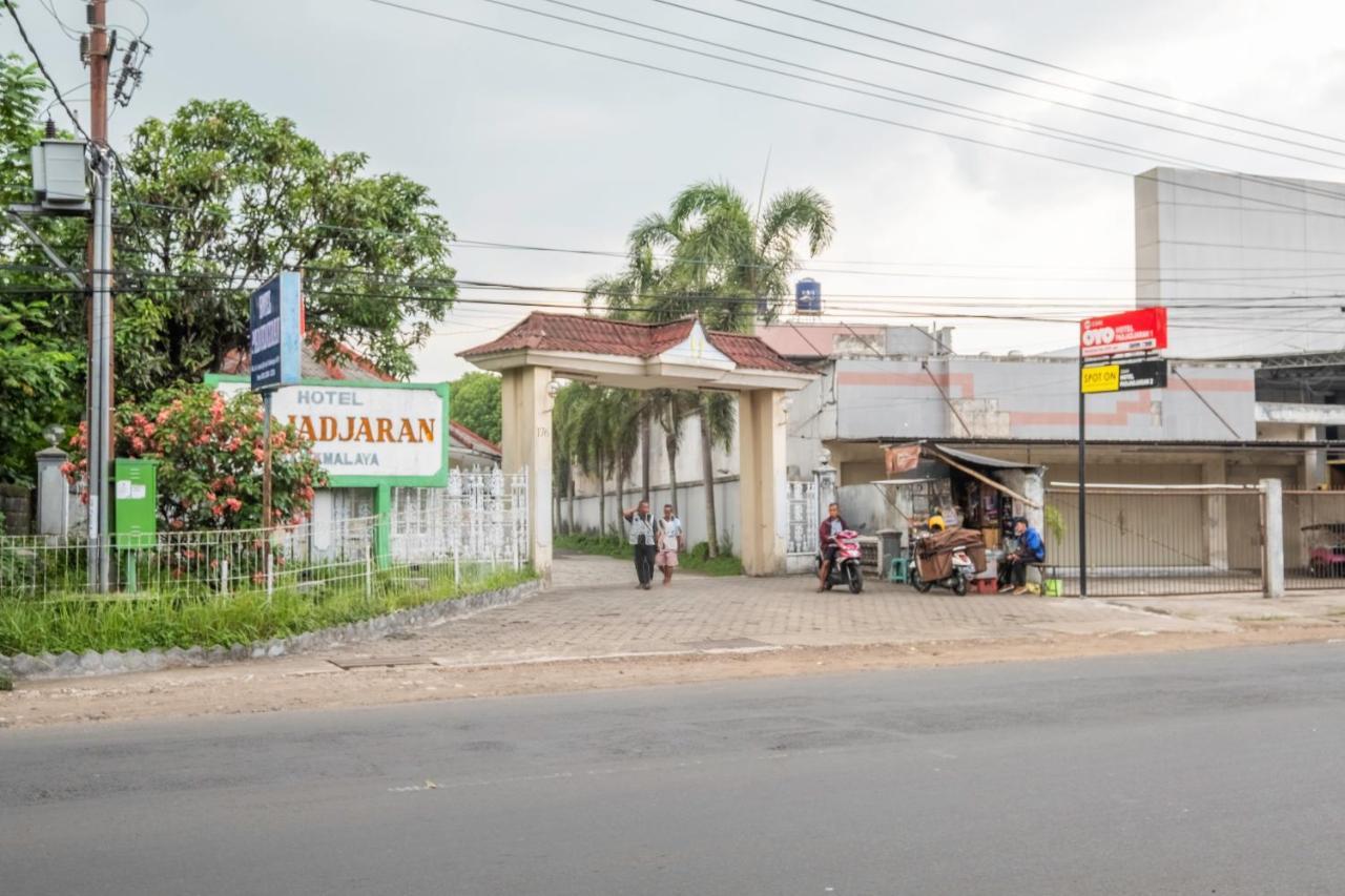 Super Oyo 2346 Hotel Padjadjaran 1 Tasikmalaya Exteriör bild