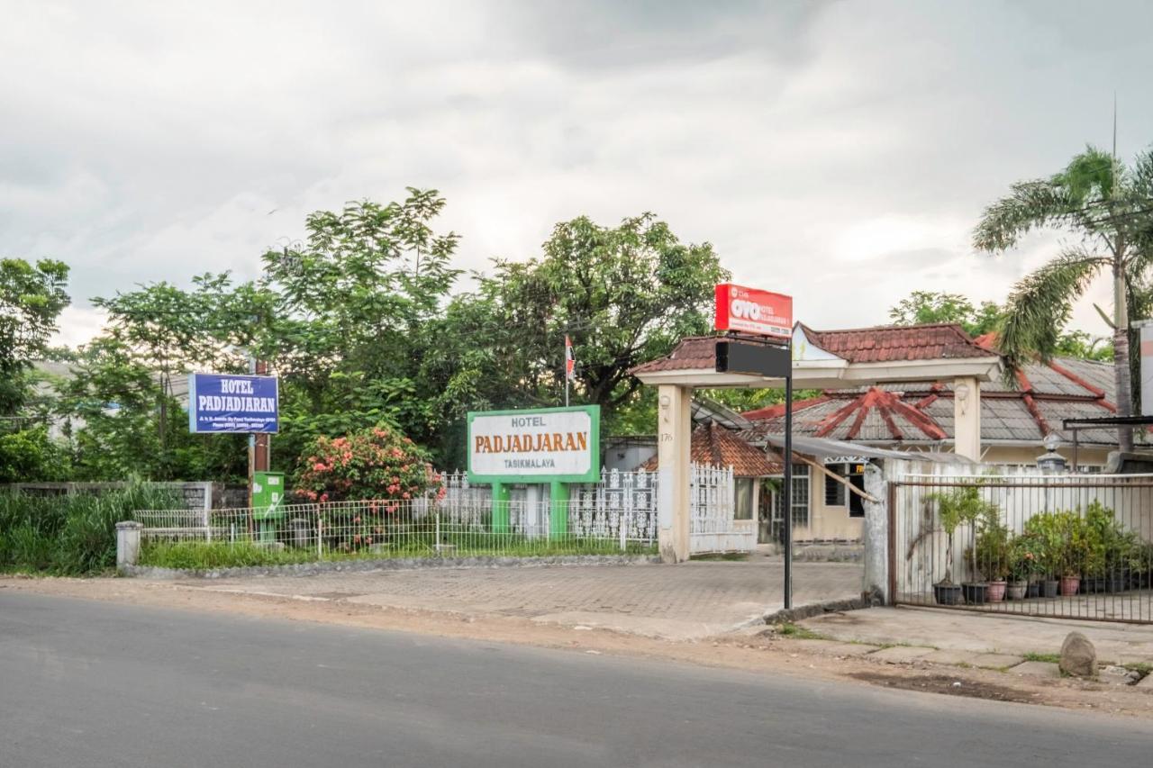 Super Oyo 2346 Hotel Padjadjaran 1 Tasikmalaya Exteriör bild